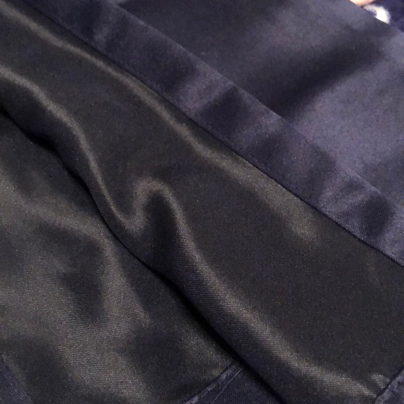 Curtain Lot - Picture 10 of 15